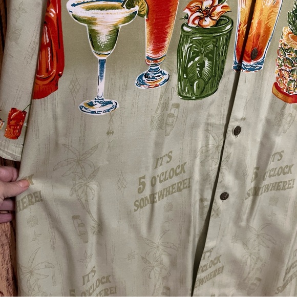 Big Dogs “It’s Five O’ Clock Somewhere” 2X Rayon Hawaiian Button Up Shirt - EUC - Picture 5 of 8